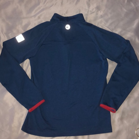 Vineyard Vines performance pullover America’s Cup - Picture 6 of 11